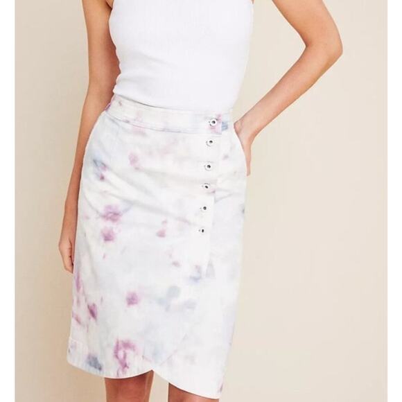 Anthropologie Dresses & Skirts - NWT ANTHROPOLOGIE Kimmie Tie Dye
Button front Wrap Tulip Skirt size 4